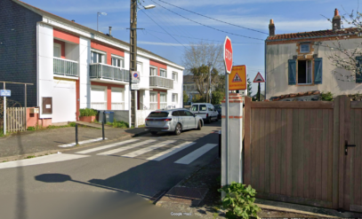 Passage piéton à l'entrée de la rue Rabillard